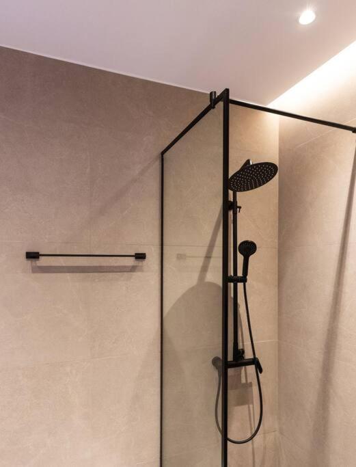 Green Leaf Apartment Τίρανα Εξωτερικό φωτογραφία